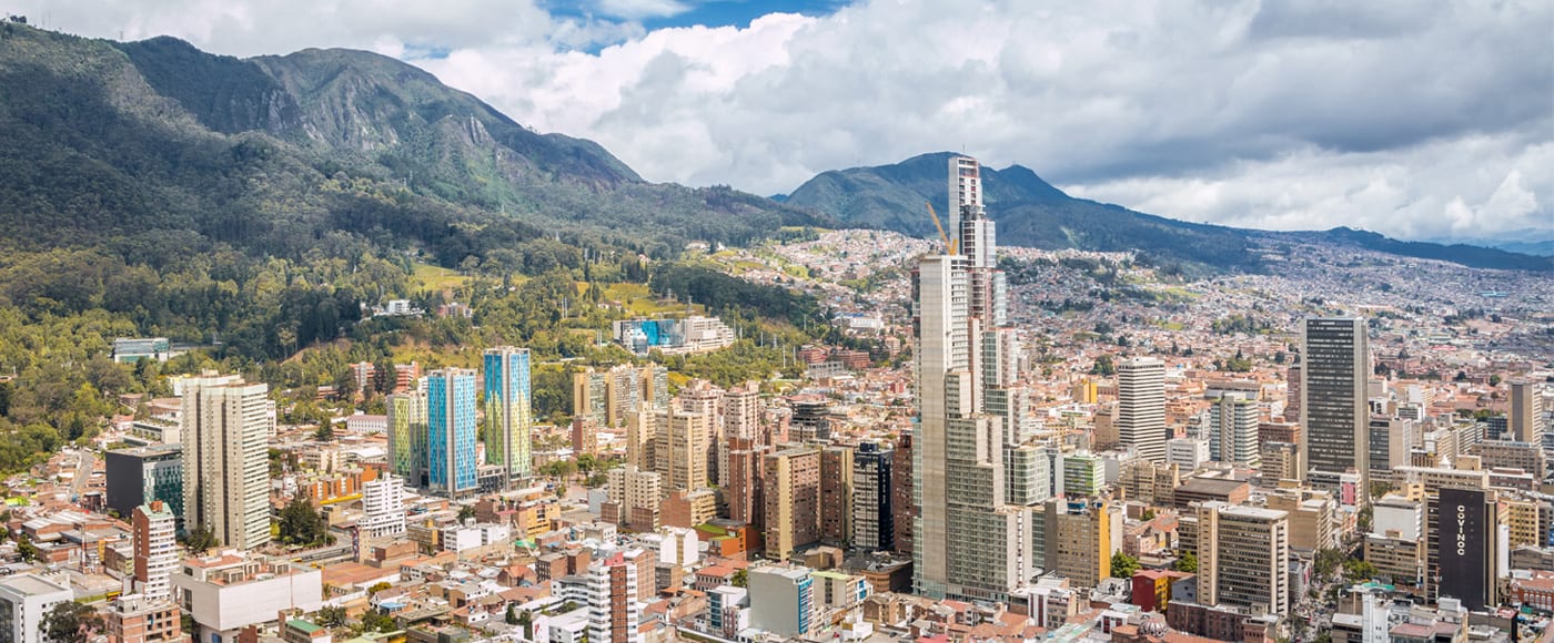 https://www.fourseasons.com/magazine/wp-content/uploads/2019/01/0-bogota-hero-banner-mountains.jpg